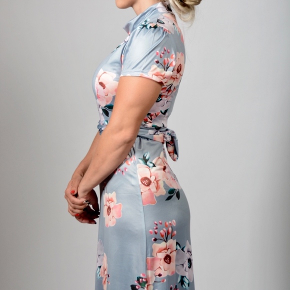Floral Print Turtle Maxi Dress - Picture 3 of 5